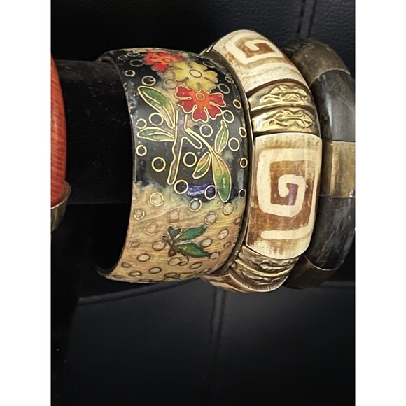 Vintage Mixed Material Metal Plastic Cinnabar Etc BRACELET Bangle BOX LOT 20pcs - Picture 6 of 15